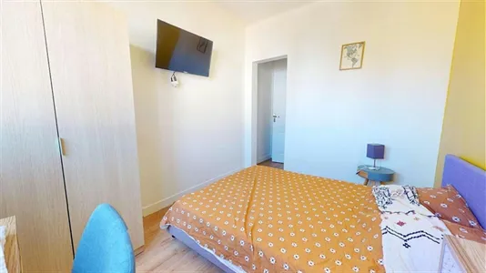 Apartments in Nîmes - photo 10