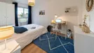 Room for rent, Lyon, Auvergne-Rhône-Alpes, &lt;span class=&quot;blurred street&quot; onclick=&quot;ProcessAdRequest(11804904)&quot;&gt;&lt;span class=&quot;hint&quot;&gt;See streetname&lt;/span&gt;[xxxxxxxxxxxxx]&lt;/span&gt;