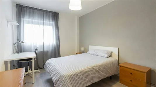 Apartments in Alcorcón - photo 4