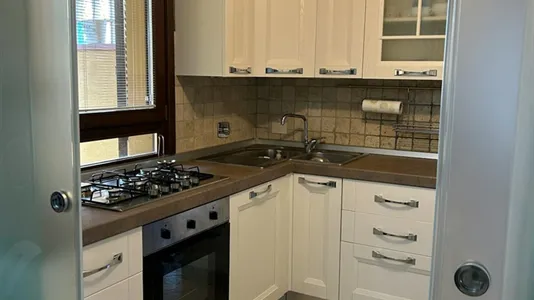 Houses in Pontedera - photo 6