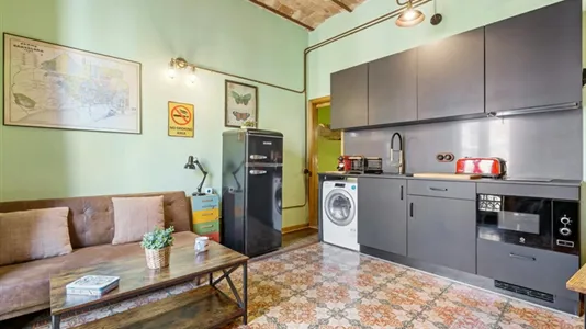 Apartments in Barcelona Eixample - photo 8