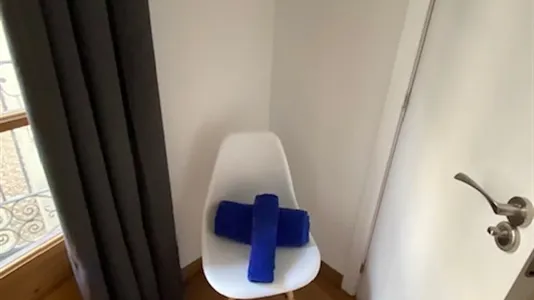 Rooms in Barcelona Ciutat Vella - photo 9