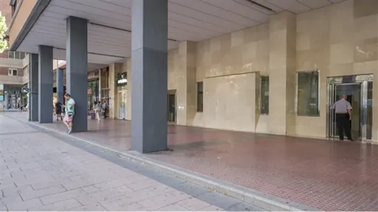 Rooms in Madrid Tetuán - photo 10