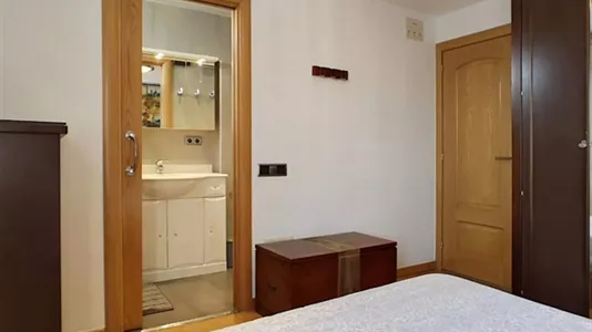 Rooms in Barcelona Sant Martí - photo 4
