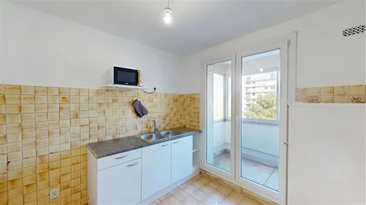 Rooms in Grenoble - photo 6