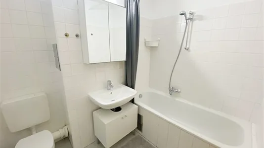 Rooms in Vienna Favoriten - photo 9