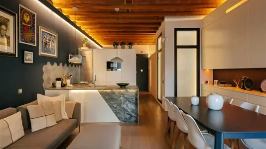 Apartments in Barcelona Eixample - photo 4