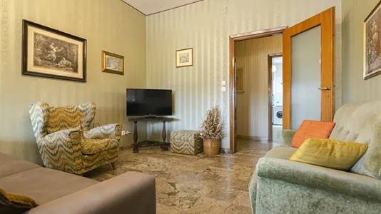 Apartments in Bologna - photo 5