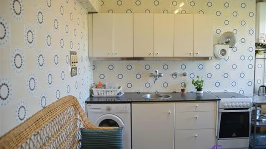 Rooms in Bilbao - photo 4