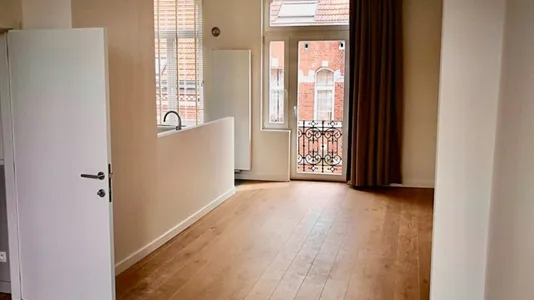 Houses in Brussels Schaarbeek - photo 4