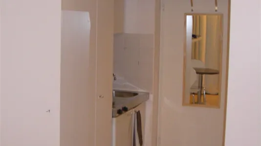 Apartments in Location is not specified - photo 6