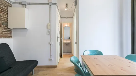 Apartments in Barcelona Ciutat Vella - photo 5