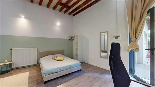 Rooms in Lyon - photo 4