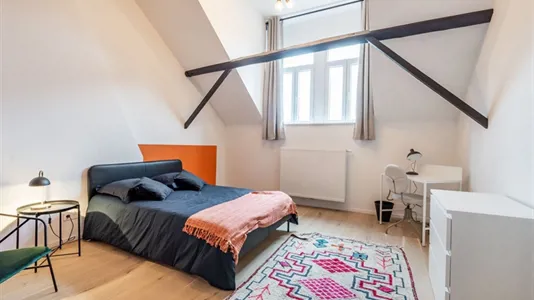 Rooms in Charleroi - photo 1