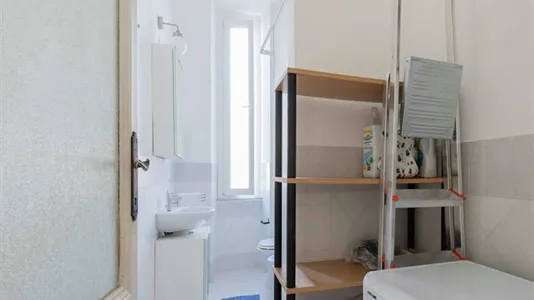 Rooms in Roma Municipio I – Centro Storico - photo 4