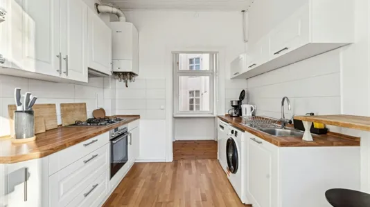 Apartments in Location is not specified - photo 9