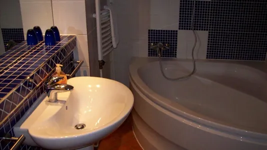 Apartments in Berlin Charlottenburg-Wilmersdorf - photo 6