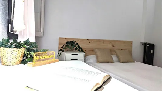 Rooms in Madrid Salamanca - photo 4