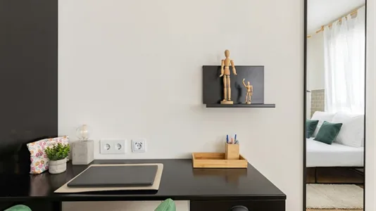 Rooms in Bilbao - photo 9