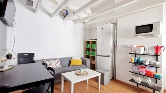 Rooms in Madrid Retiro - photo 6