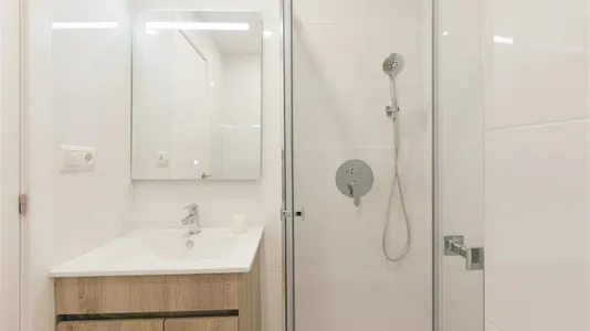 Rooms in Valencia Ciutat Vella - photo 7