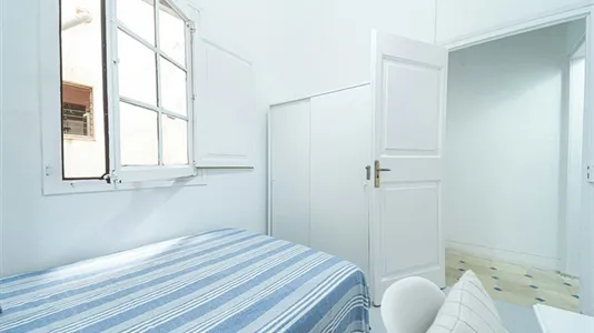 Rooms in Barcelona Ciutat Vella - photo 4