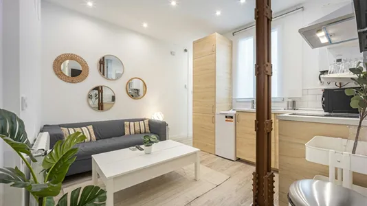 Rooms in Madrid Centro - photo 4