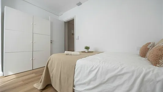 Rooms in Valencia Extramurs - photo 4
