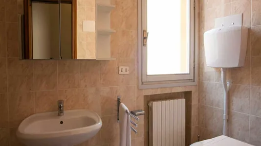 Rooms in Bologna - photo 10