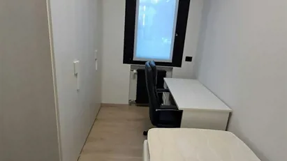 Room for rent in Padua, Veneto