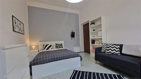 Rooms in Roma Municipio VII – Appio-Latino/Tuscolano/Cinecittà - photo 9