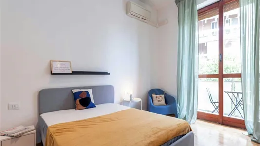 Rooms in Milano Zona 2 - Stazione Centrale, Gorla, Turro, Greco, Crescenzago - photo 9