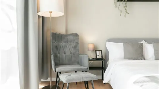 Rooms in Barcelona Sarrià-St. Gervasi - photo 2