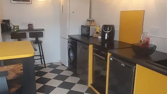 Rooms in Angers - photo 3