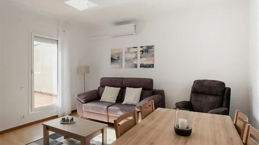 Apartments in Barcelona Eixample - photo 2