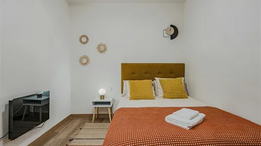 Rooms in Cornellà de Llobregat - photo 1