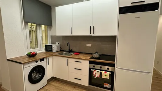 Rooms in Madrid Tetuán - photo 7