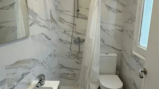 Rooms in Madrid Salamanca - photo 9