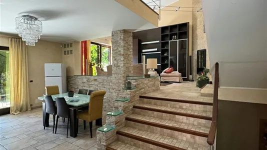 Houses in Moncalieri - photo 9