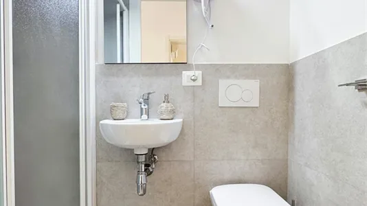 Rooms in Florence - photo 6