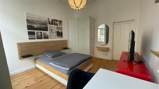 Rooms in Cologne Innenstadt - photo 3