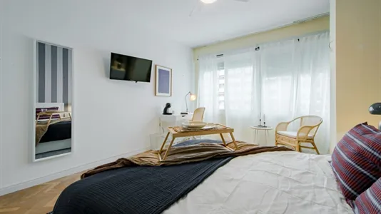 Rooms in Madrid Tetuán - photo 2