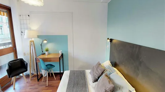 Rooms in Toulouse - photo 3