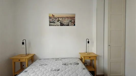Rooms in Madrid Ciudad Lineal - photo 9