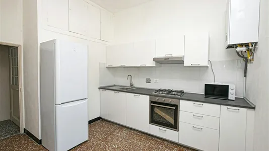 Rooms in Genoa - photo 6