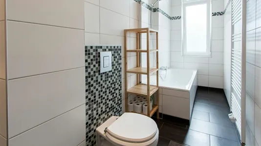 Rooms in Berlin Mitte - photo 8