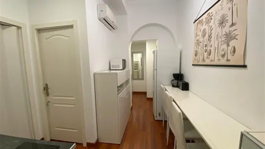 Rooms in Madrid Chamberí - photo 10