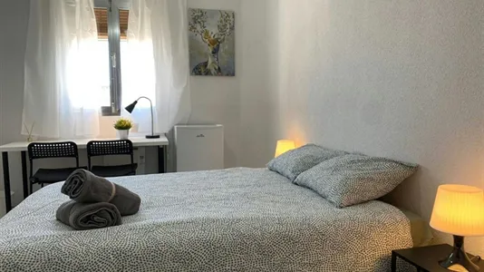 Rooms in Madrid Puente de Vallecas - photo 9
