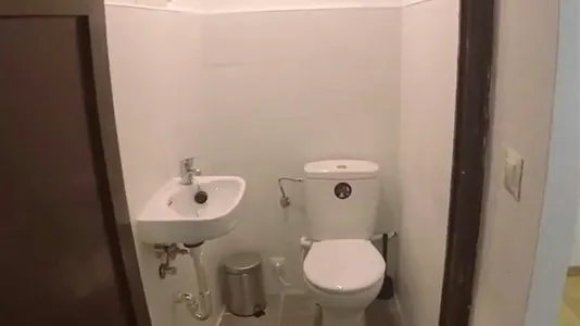 Rooms in Madrid Centro - photo 6