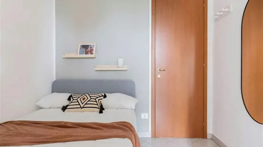 Rooms in Turin - photo 3